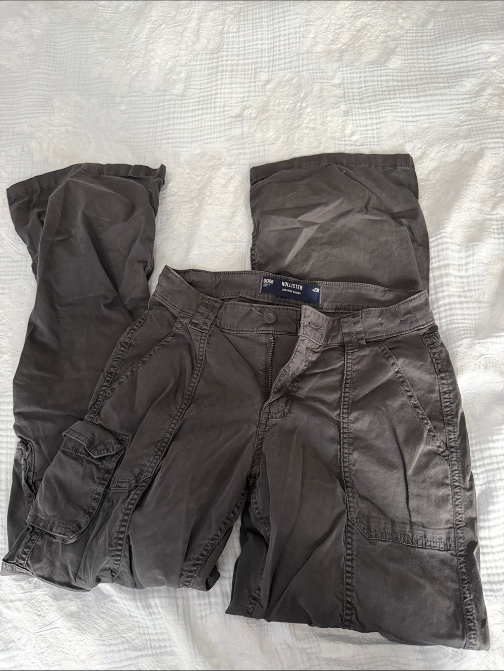 Hollister Charcoal Gray Cargo Pants